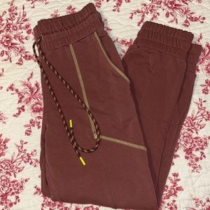 Fabletics joggers